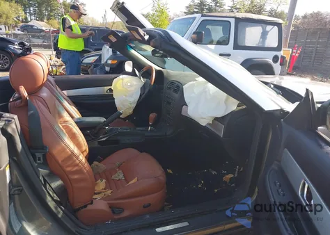 2003 Ford Thunderbird from USA, damaged, VIN 1FAHP60A33Y103192